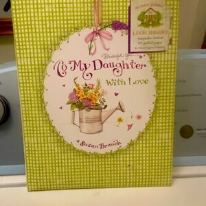 Mother journal to give to her daughter